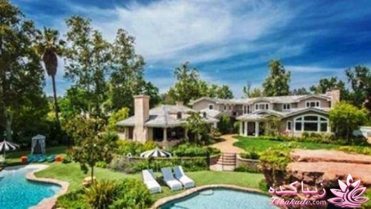 انجلينا جولي بعد از ١٢ سال زندگي مشترك با برد پيت در خواست طلاق و جدايي داد !!